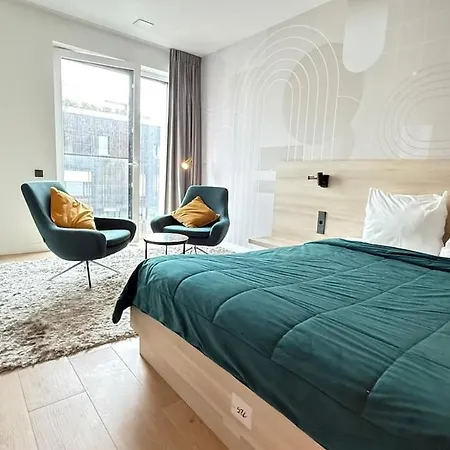 Livingstones Iii - Henry's 411 - 2p - Shared Kitchen * Luxemburg