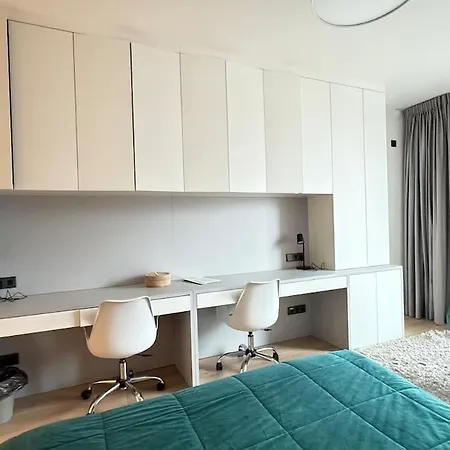 Livingstones Iii - Henry's 411 - 2p - Shared Kitchen Appartement *
